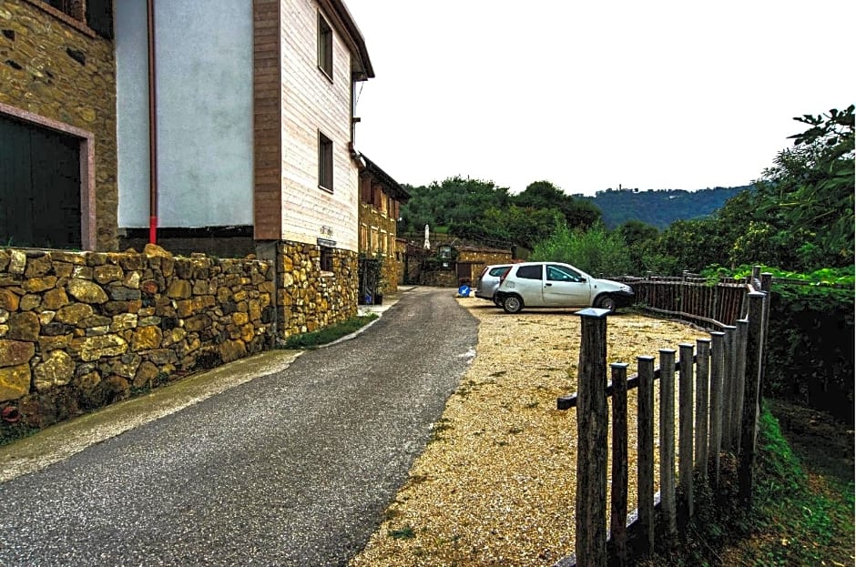 Agriturismo "Antico Borgo"