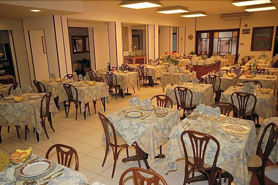 Hotel Bella Riviera