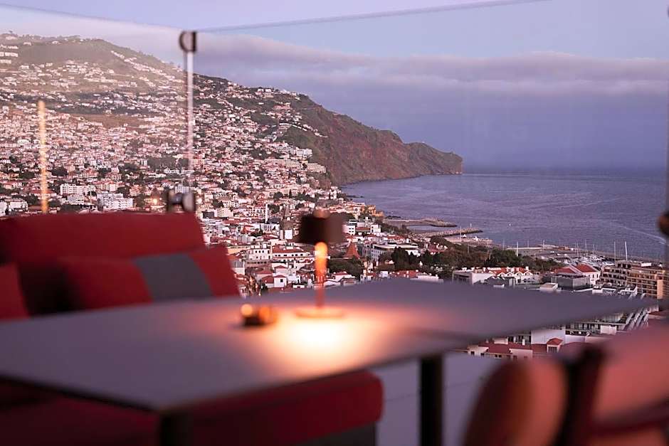 The Views Baia - Adults Only