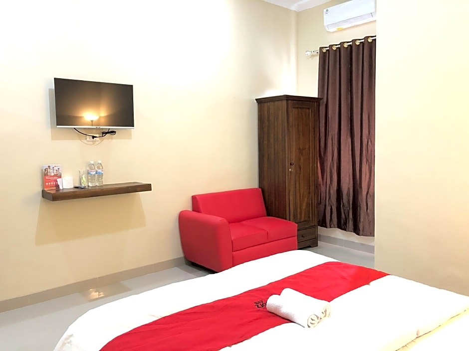 RedDoorz Syariah @ Jalan Pangeran Antasari 4 Lampung