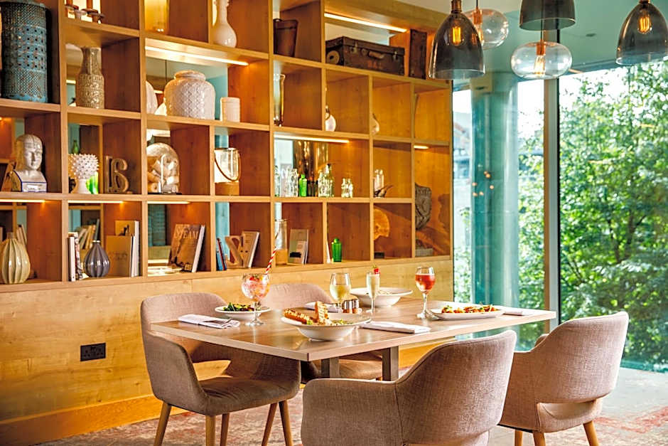 Holland House Hotel Cardiff By Sunday