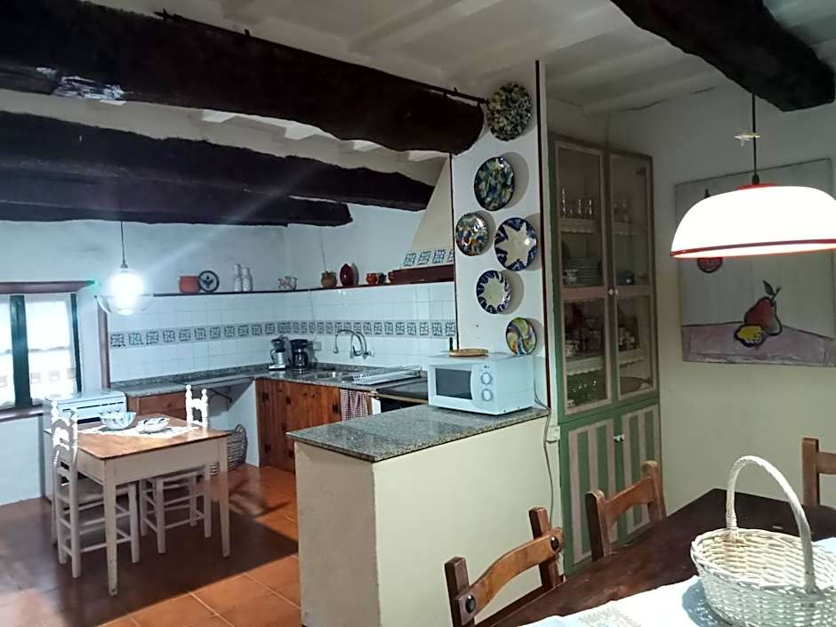 Palacio de Cantiz "Reserva de Ancares"