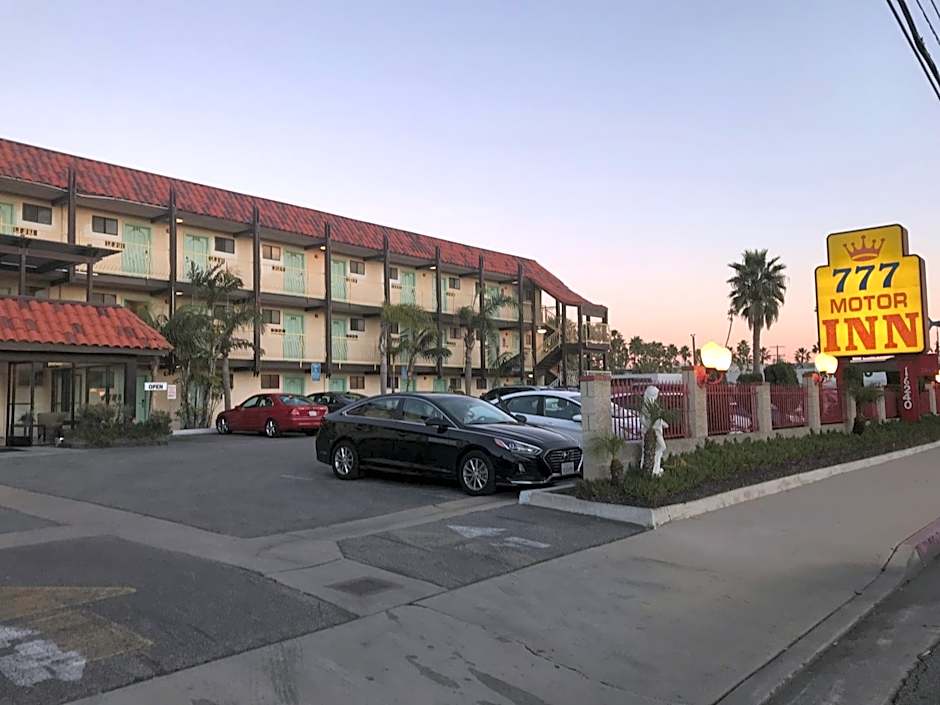 777 Motor Inn