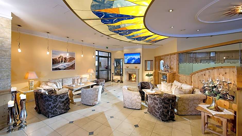 Hotel AlpenSchlössl