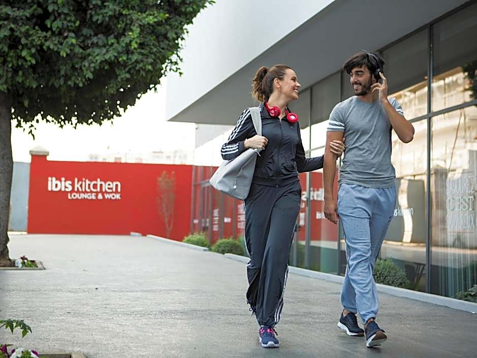 Ibis Casa Voyageurs