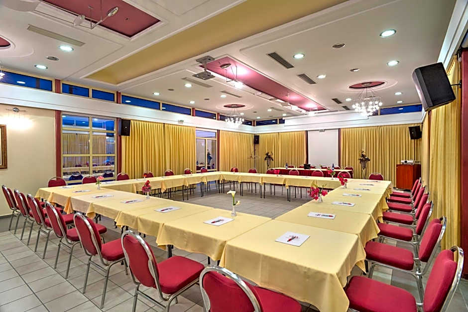 Angelika Pallas Hotel