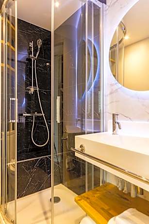 Superior Single Room
