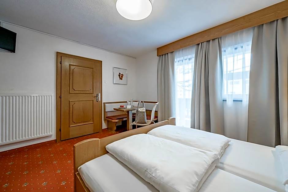 Bed & Breakfast Fender