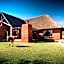 Monateng Safari Lodge