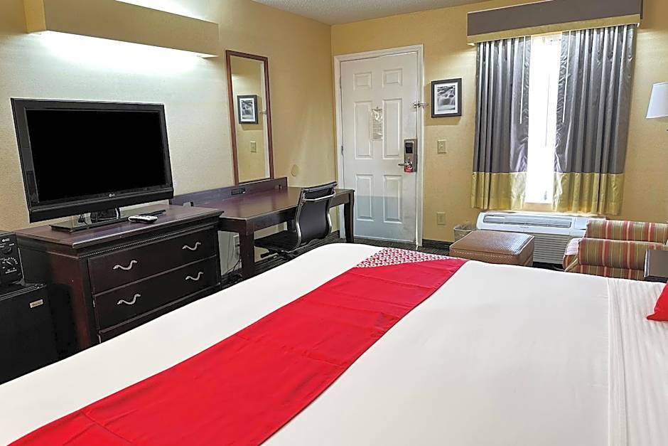 Bonita Lakes Inn by Capital O Meridian I20