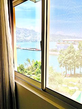 Double Room with Lake View