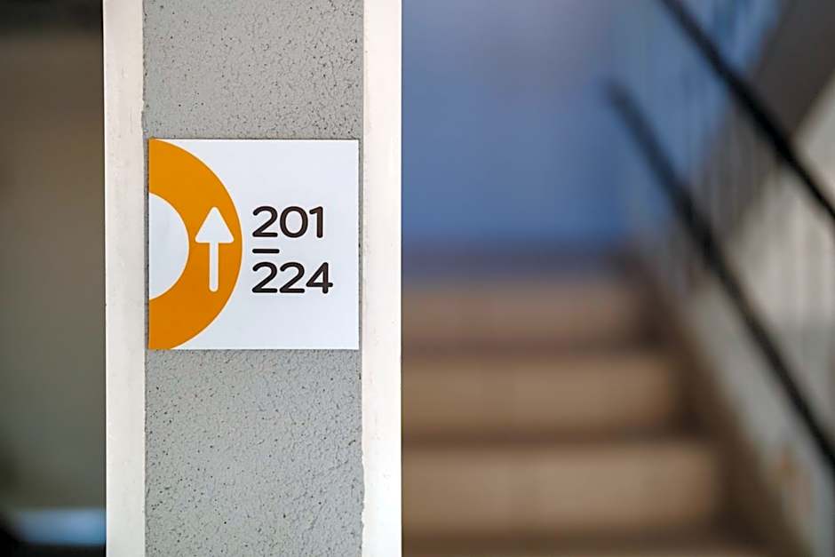 Sonnenschein Hotel & Apartments