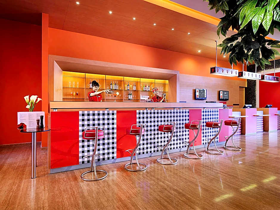 Ibis Bali Kuta Hotel