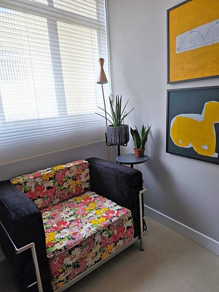 Estúdio Charmoso no Batel