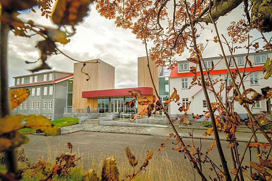 Gistihúsið - Lake Hotel Egilsstadir