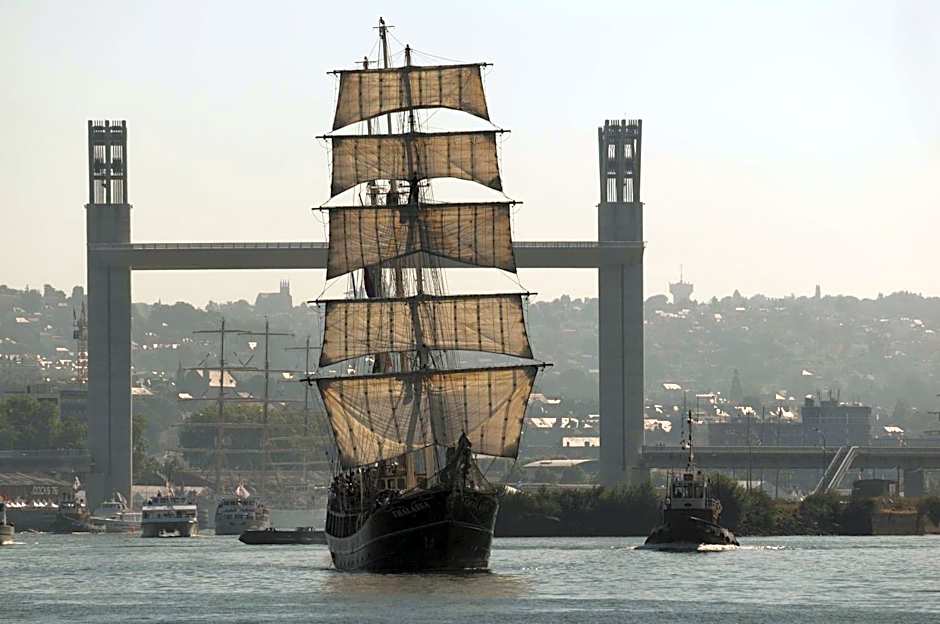 Holiday Inn Express Rouen Centre - Rive Gauche By IHG