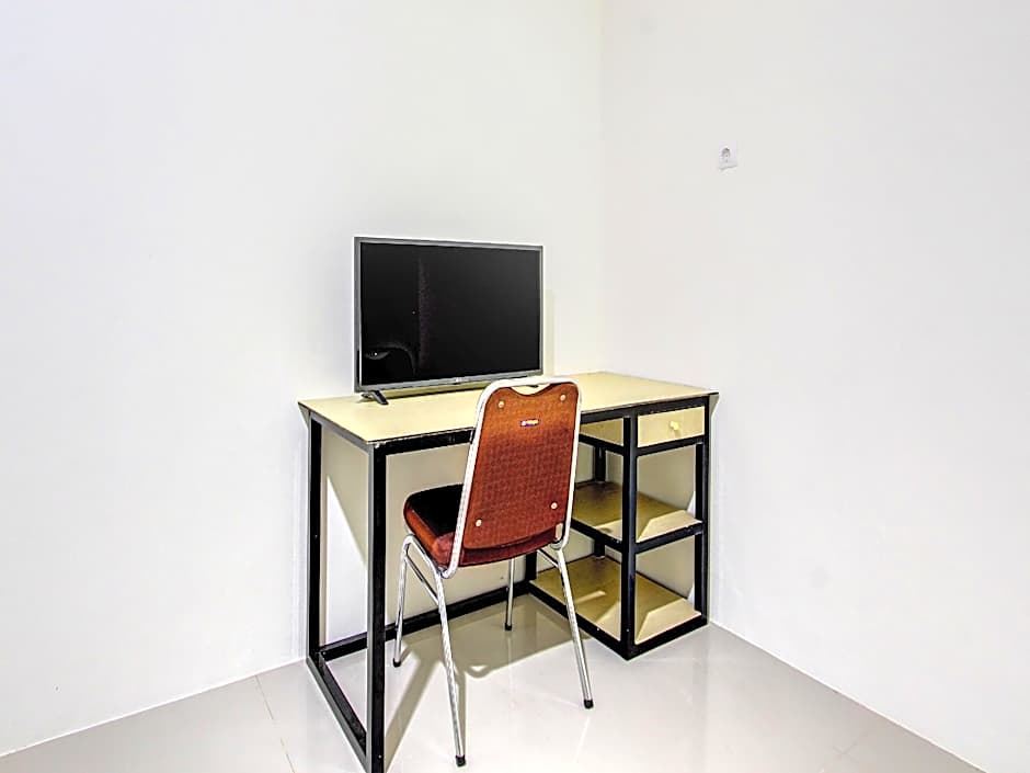 OYO 92477 Anugrah Kostel Syariah