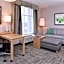 Homewood Suites By Hilton Des Moines Airport