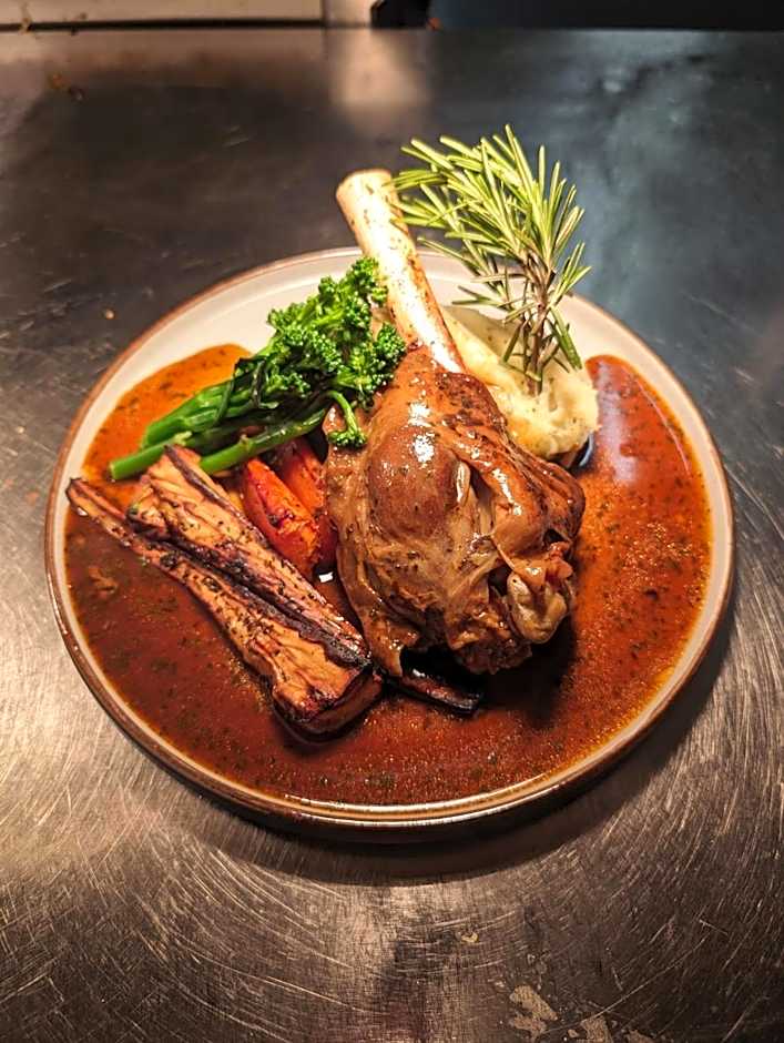 George & Dragon Country Pub & Hotel Wolverton Townsend