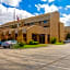 Tulsa Square Hotel Central, I-44 By OYO