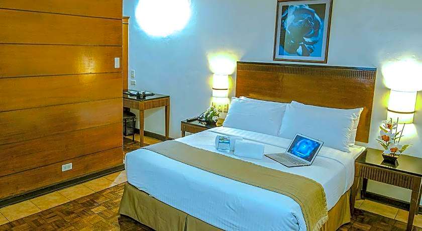 Fersal Hotel P. Tuazon Cubao