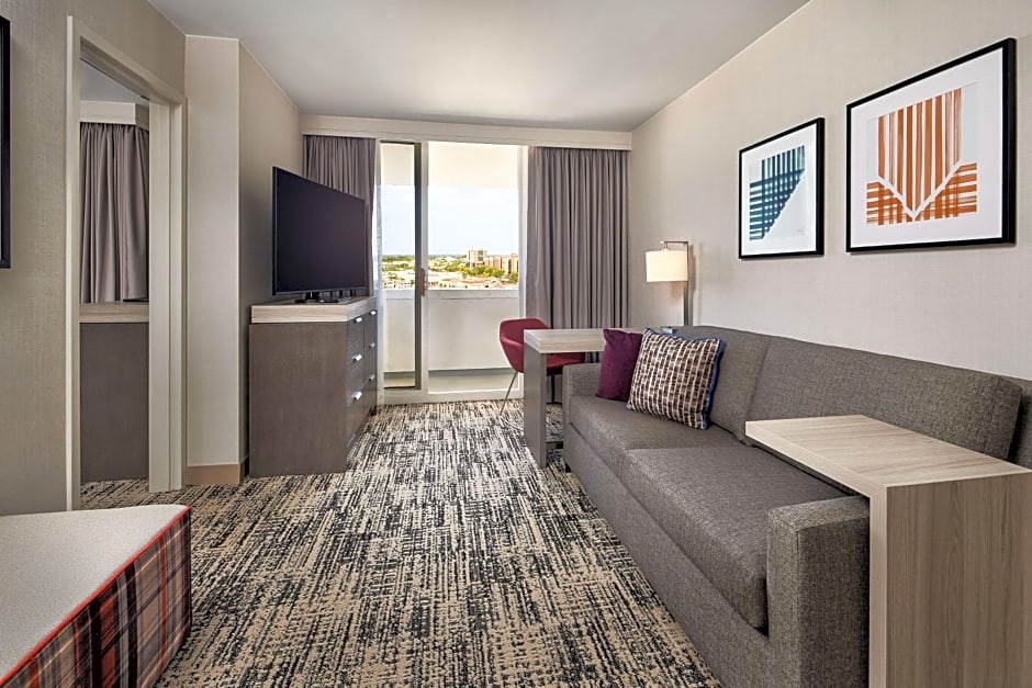 Hilton Kansas City Country Club Plaza