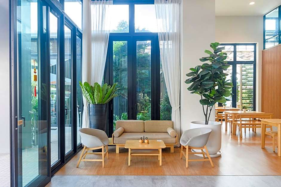 Glai Gan Place Hotel