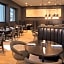 H Hotel Los Angeles, Curio Collection by Hilton
