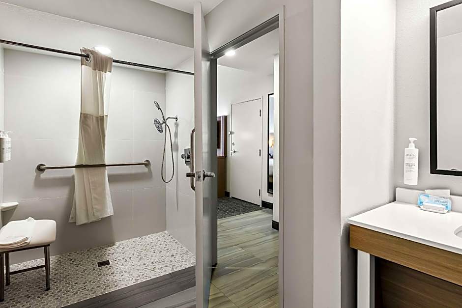 Spark by Hilton Catoosa Tulsa