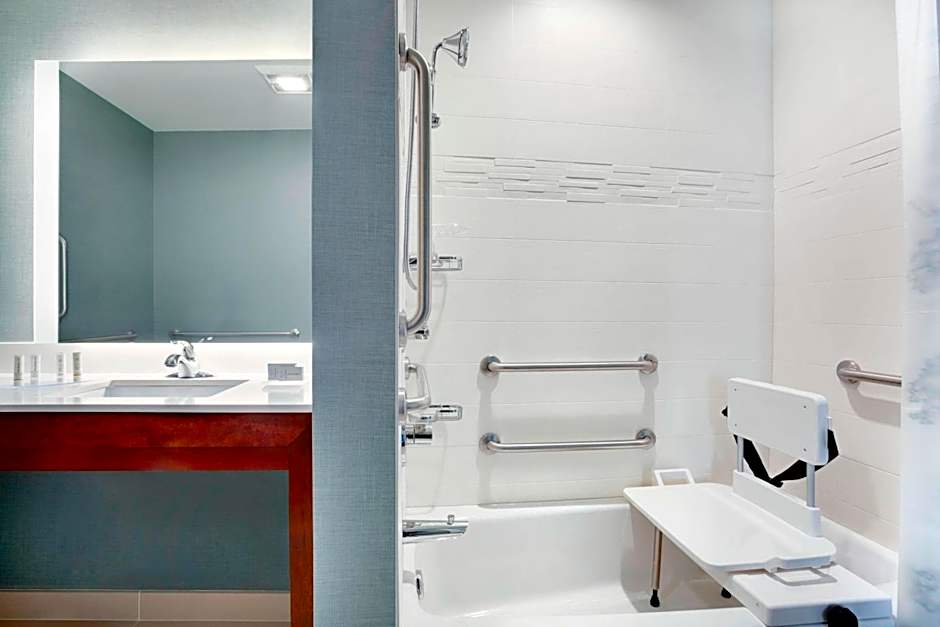 Residence Inn by Marriott Kingston