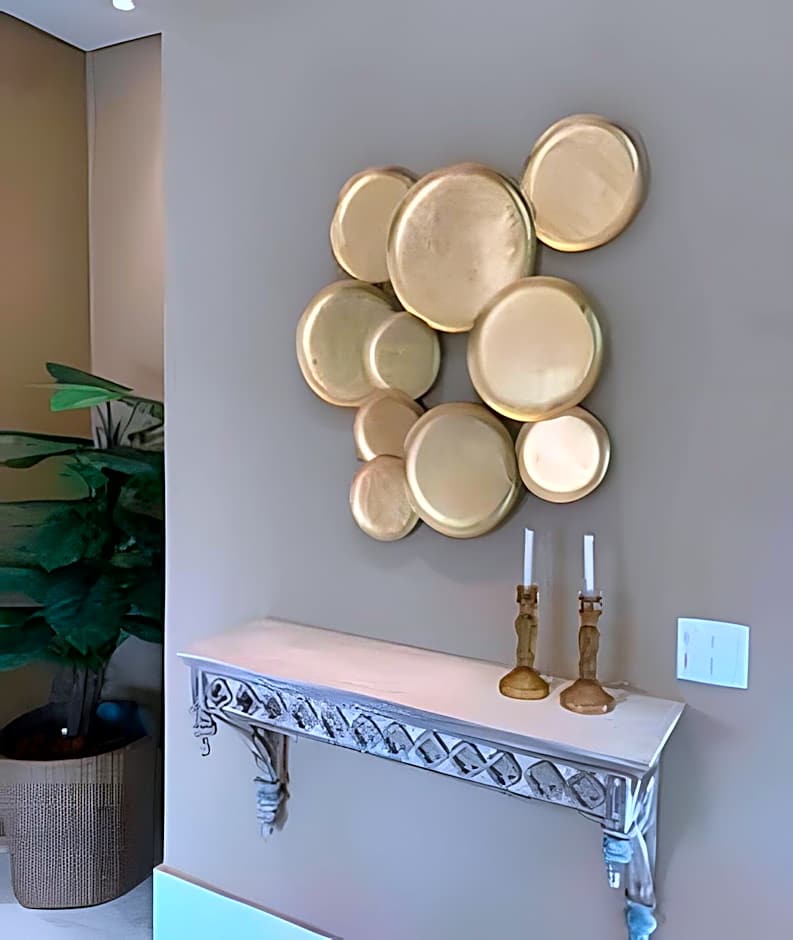 Beira mar alto padrão!