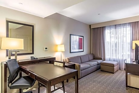 King Suite - Hearing Accessible