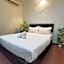 Georgetown Inn by Sky Hive