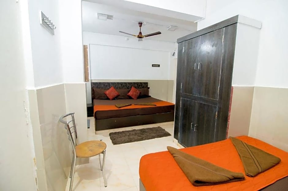Goroomgo Travellers inn Goa