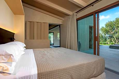 Premium Suite with Private Pool