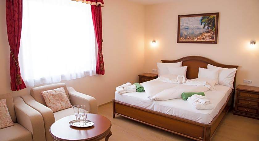 Luxury Apartment Hotel Siofok