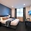 Gilmer Apartment Hotel