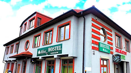 Hostel Mira