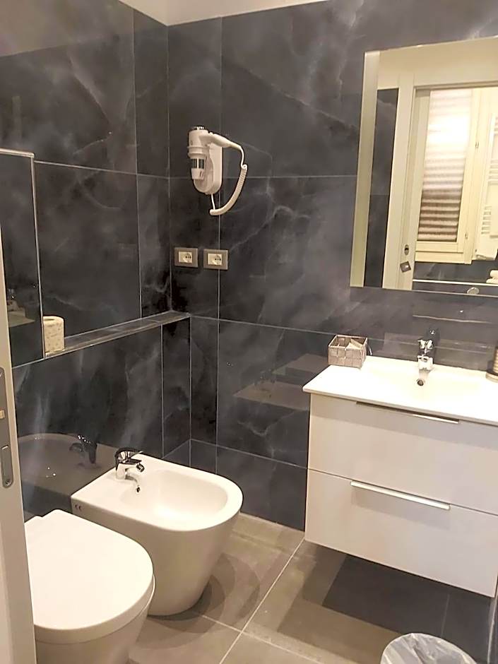 Hotel Holiday- Alla Finestrella