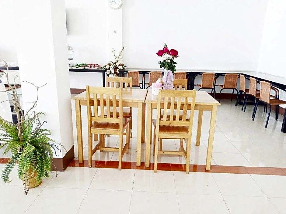 Rueangrat Hotel