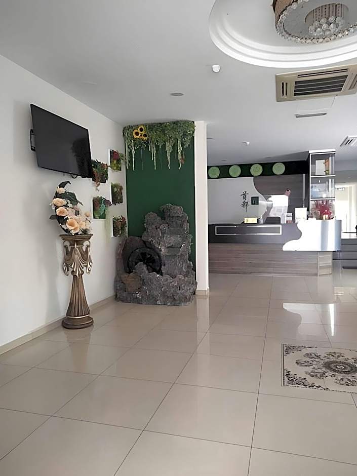 K Garden Hotel Parit Buntar