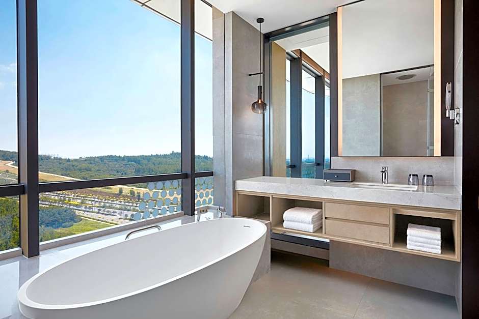 Courtyard By Marriott Qinhuangdao West