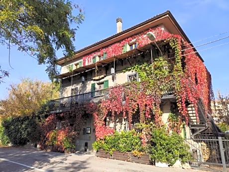 Home Story Via della Resistenza 3 La Noce Mercatale Ozzano dell'Emilia BO