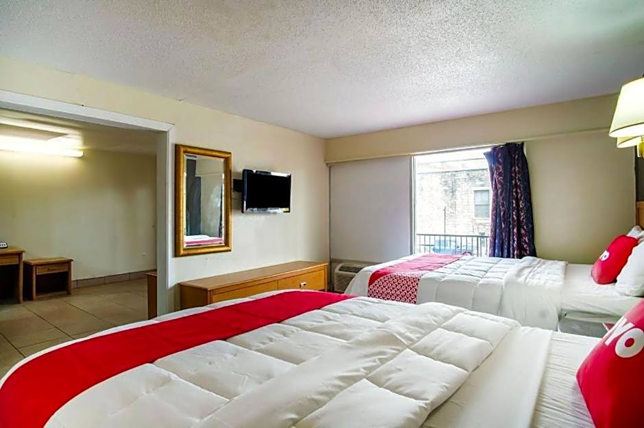 OYO Hotel Hutchinson West 4th Ave