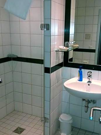 Single Room with Shower