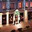 Hotel Julian
