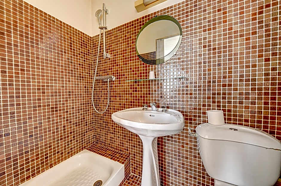 Hôtel Robespierre Ex Idéal hôtel Paris - Montreuil