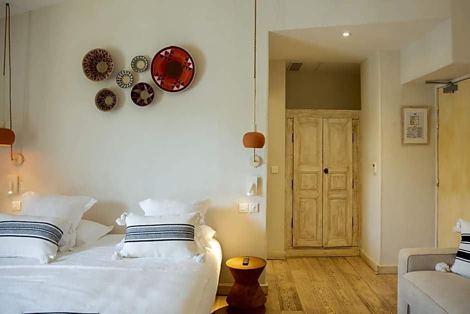 Casa Santini x Roc Seven