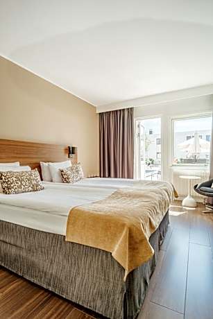 Double Room with Pool View