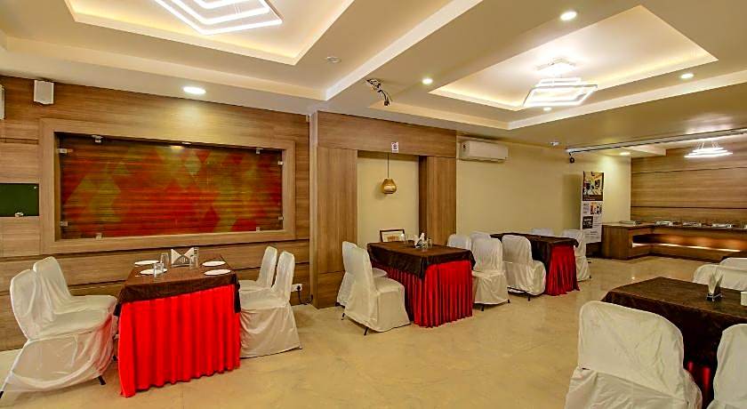 FabHotel Kamla Regency